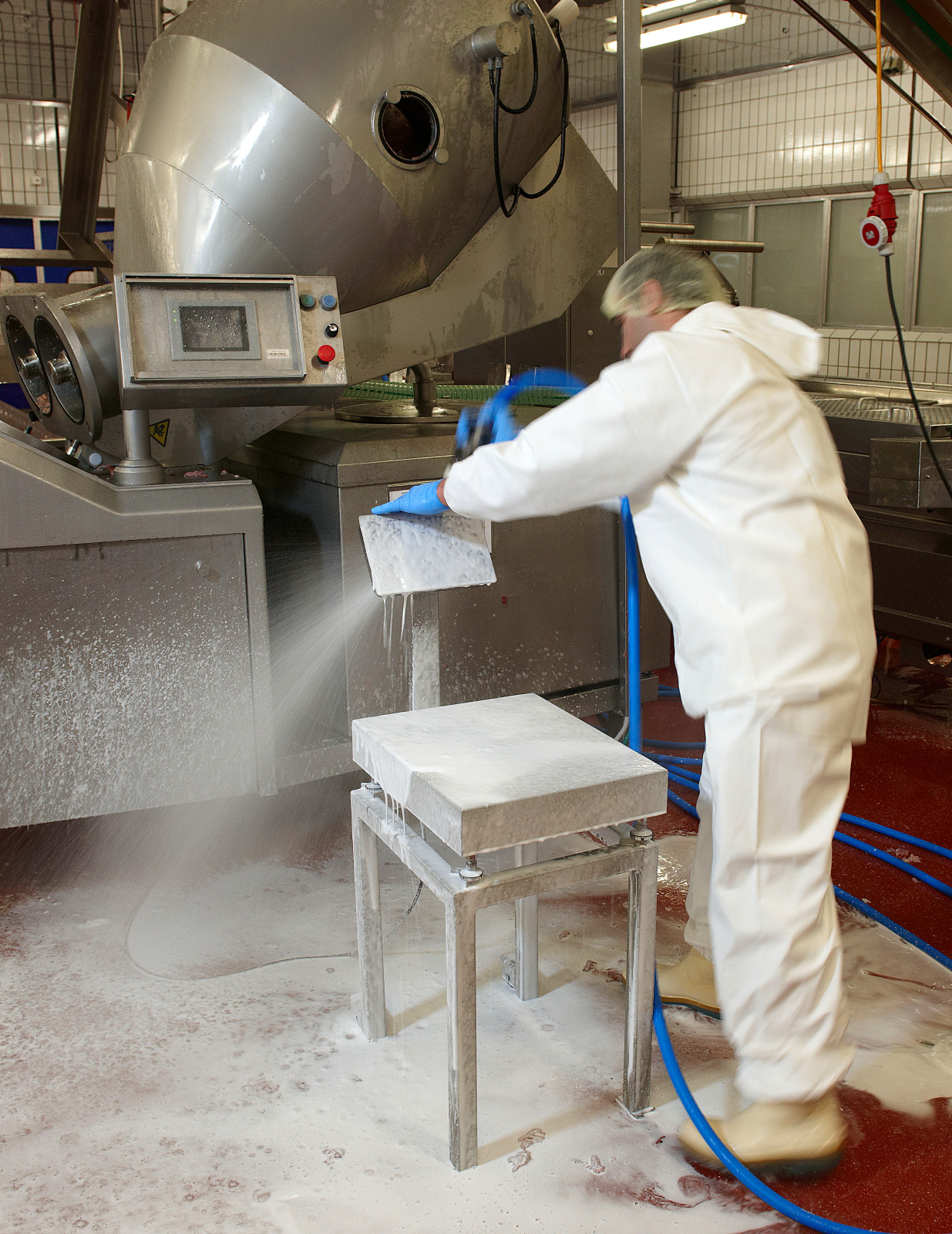 GWB ICS4 6 Suttero 01 39 VI I IND 20110210 00010212